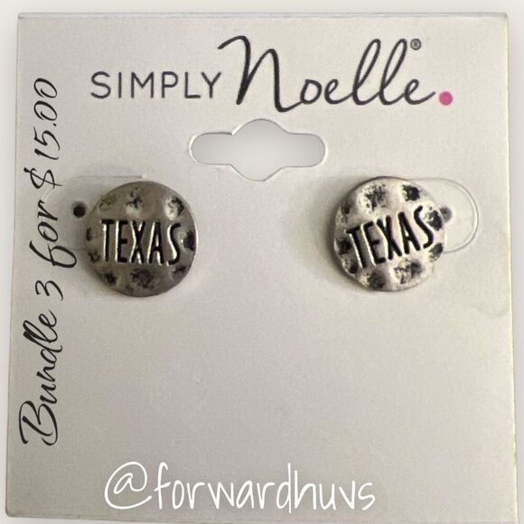 Bundle Sale 3 for $15 | Simply Noelle Texas Star Stud Earrings - Picture 1 of 6